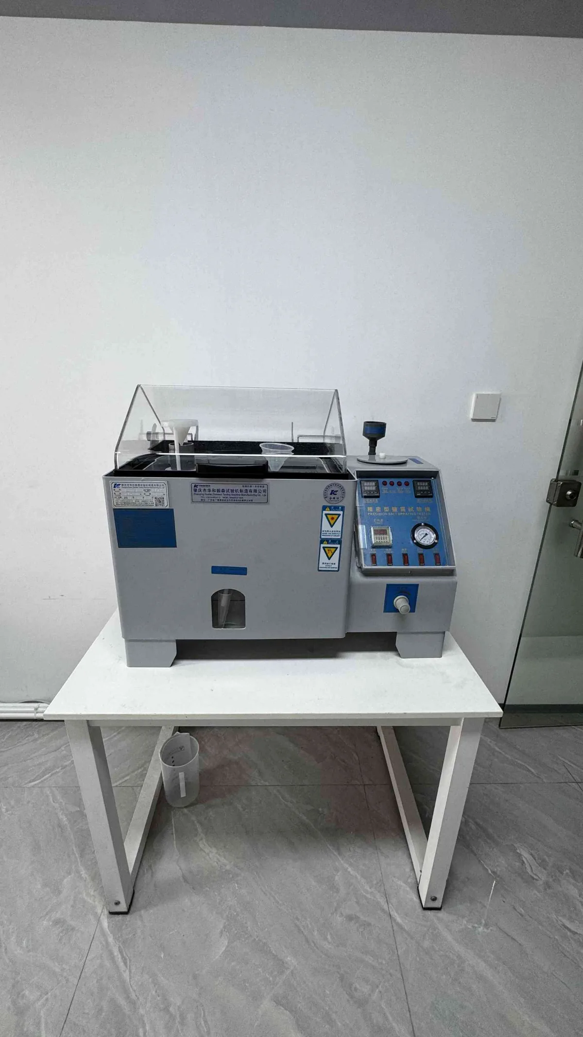 Salt spray corrosion test machine for zipper quality control at CEO Zipper